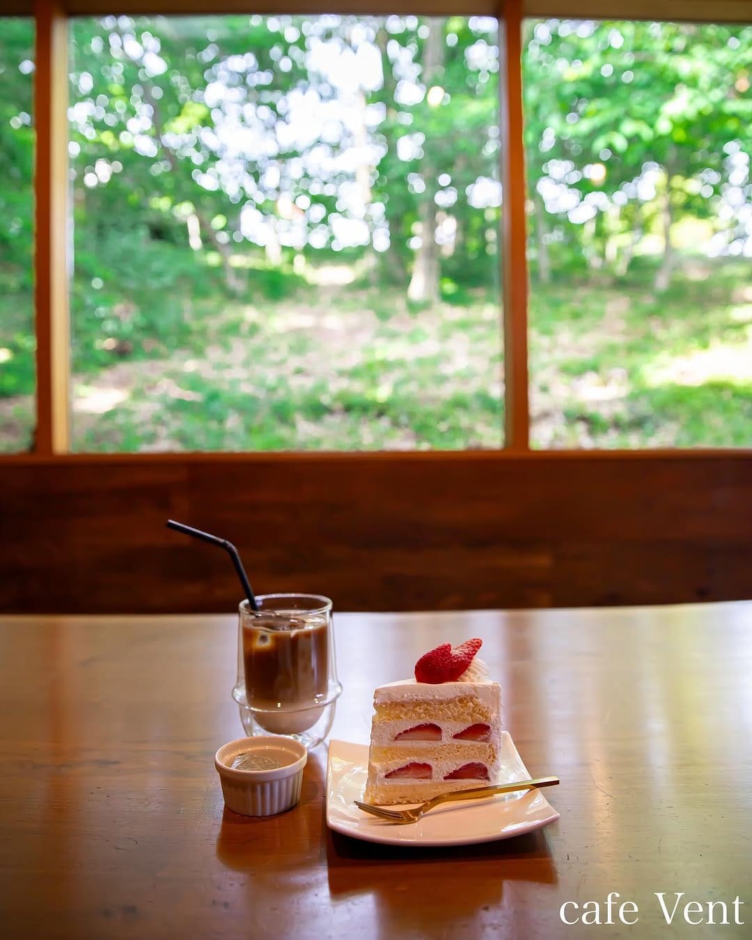 Post 7 by ˗ˋˏKEIᔕᕼIˎˊ˗  カフェモノガタリ 名古屋・関西・北陸カフェ on Instagram (carousel)