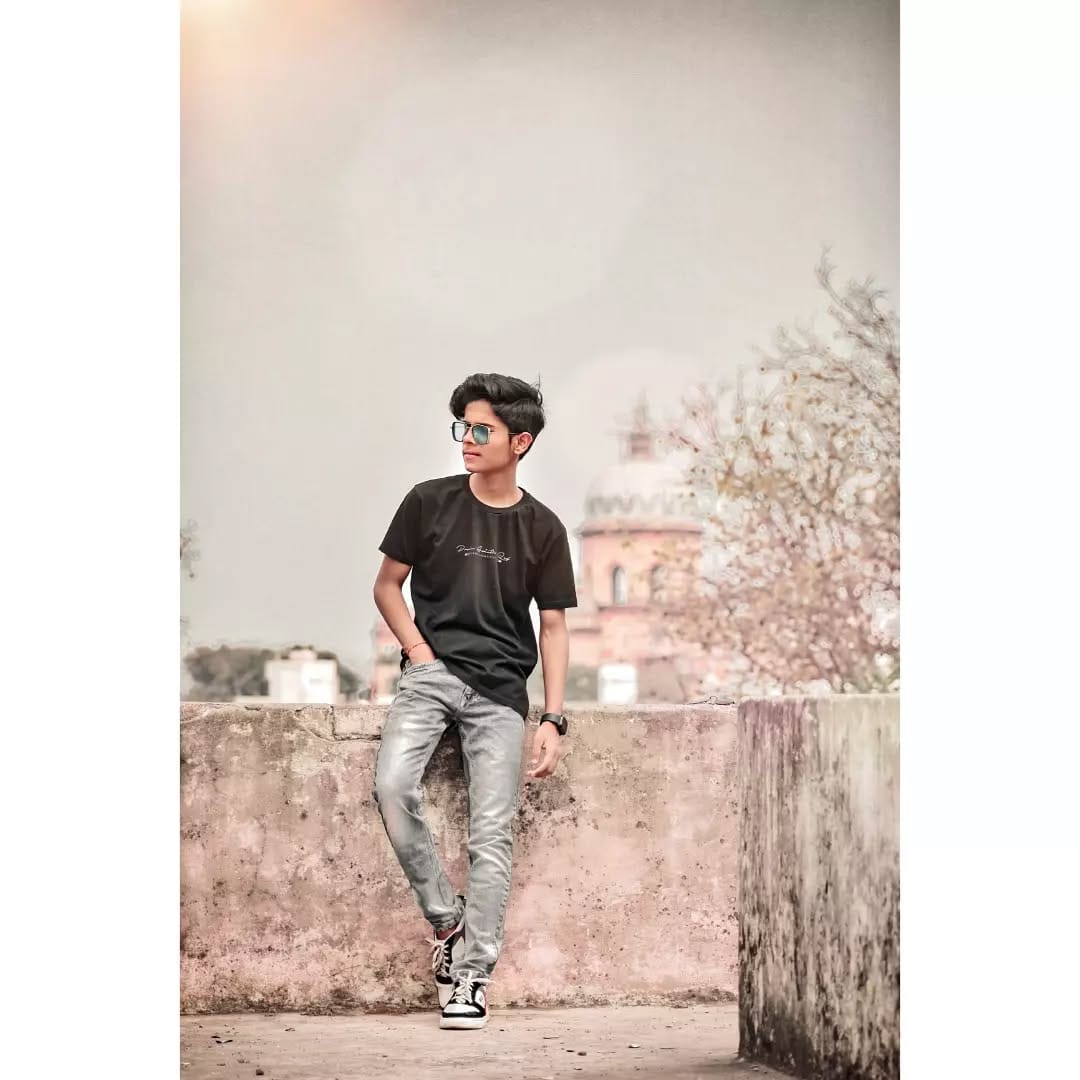 Post 8 by Naman Rastogi on Instagram (carousel)