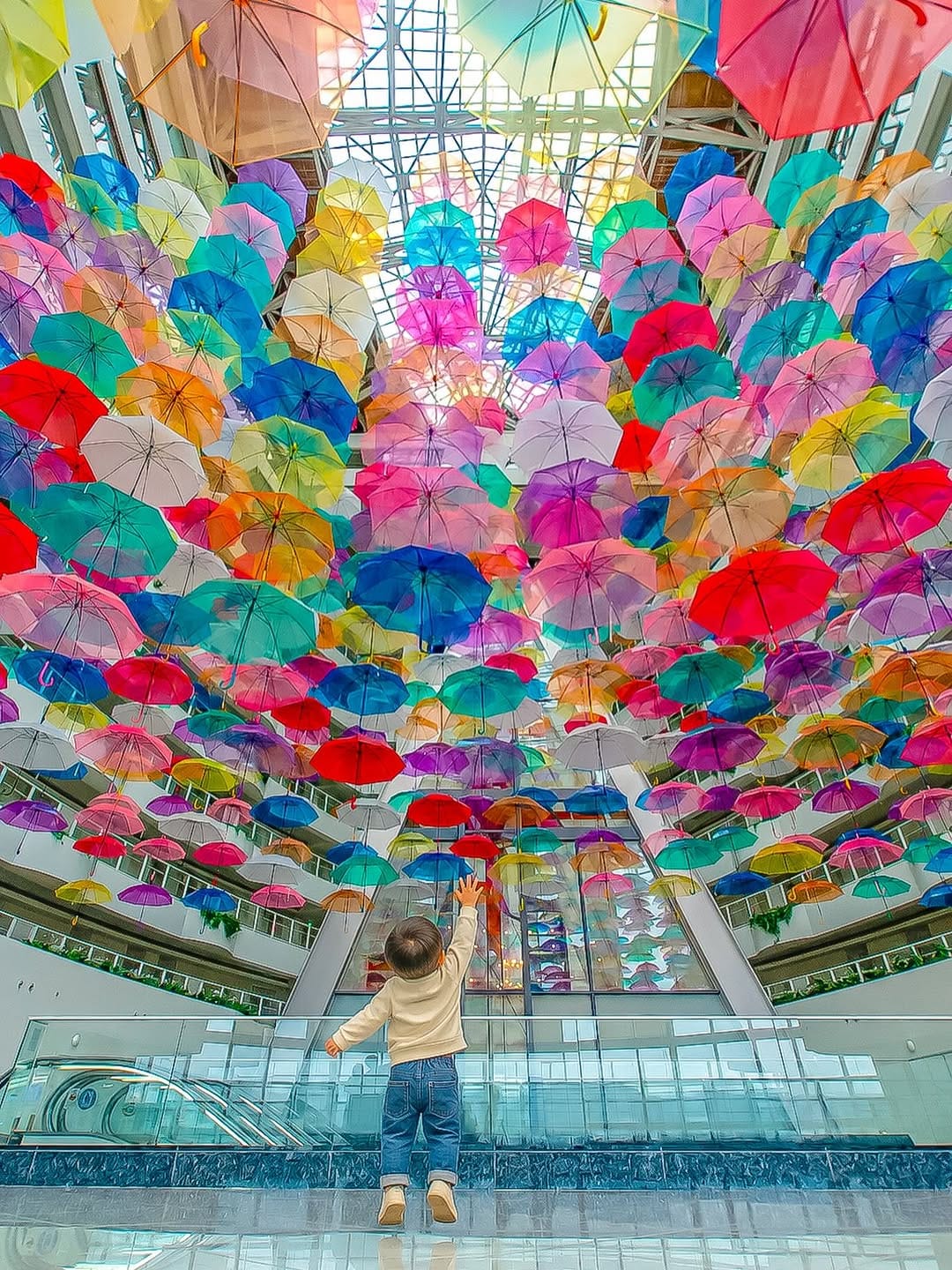 Post 6 by Ke-ta on Instagram (image)