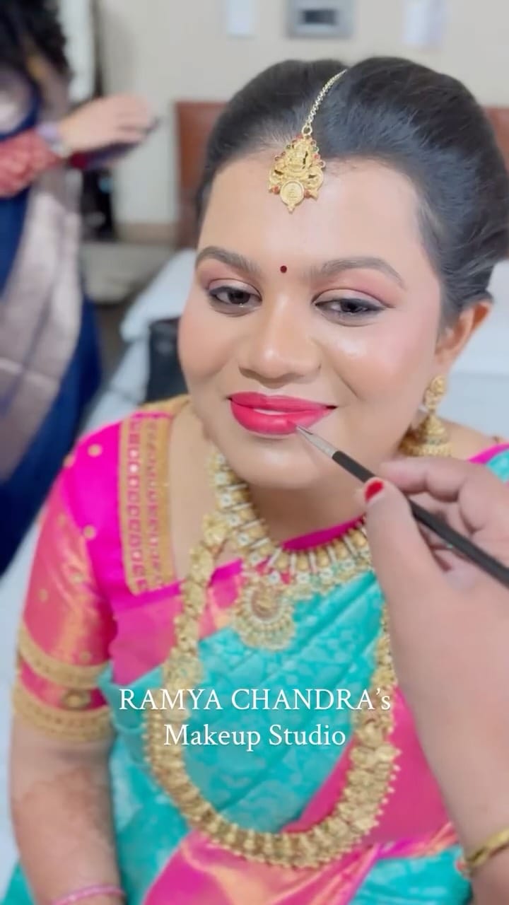 Post 7 by RamyaChandra’s_Makeup_Studio on Instagram (video)