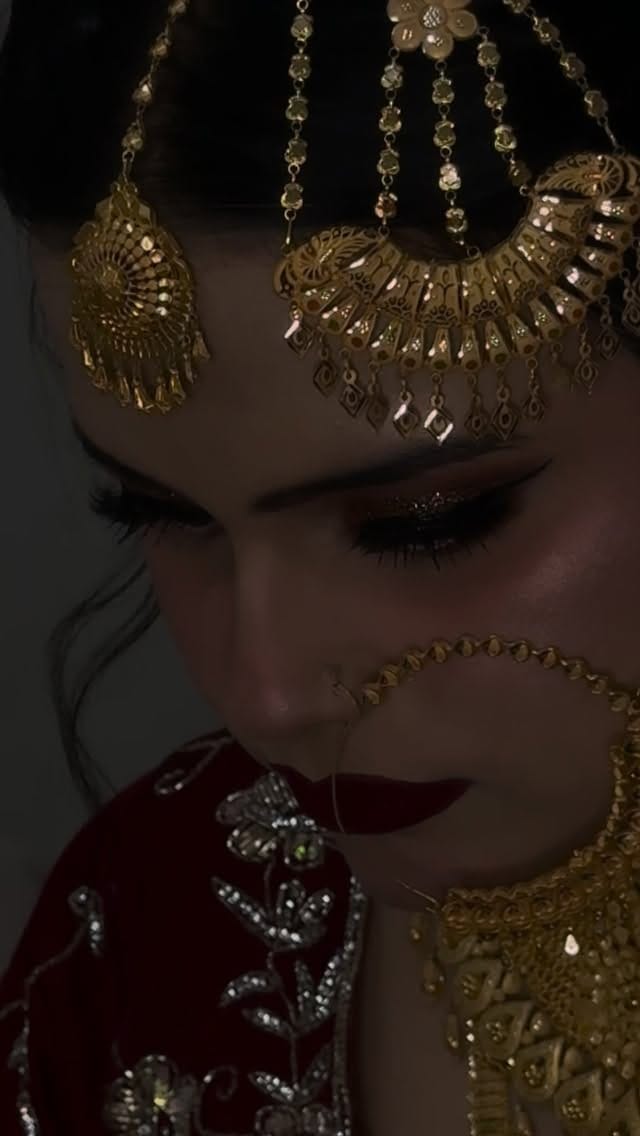 Post 8 by Mua Nahid Siddiqui on Instagram (video)
