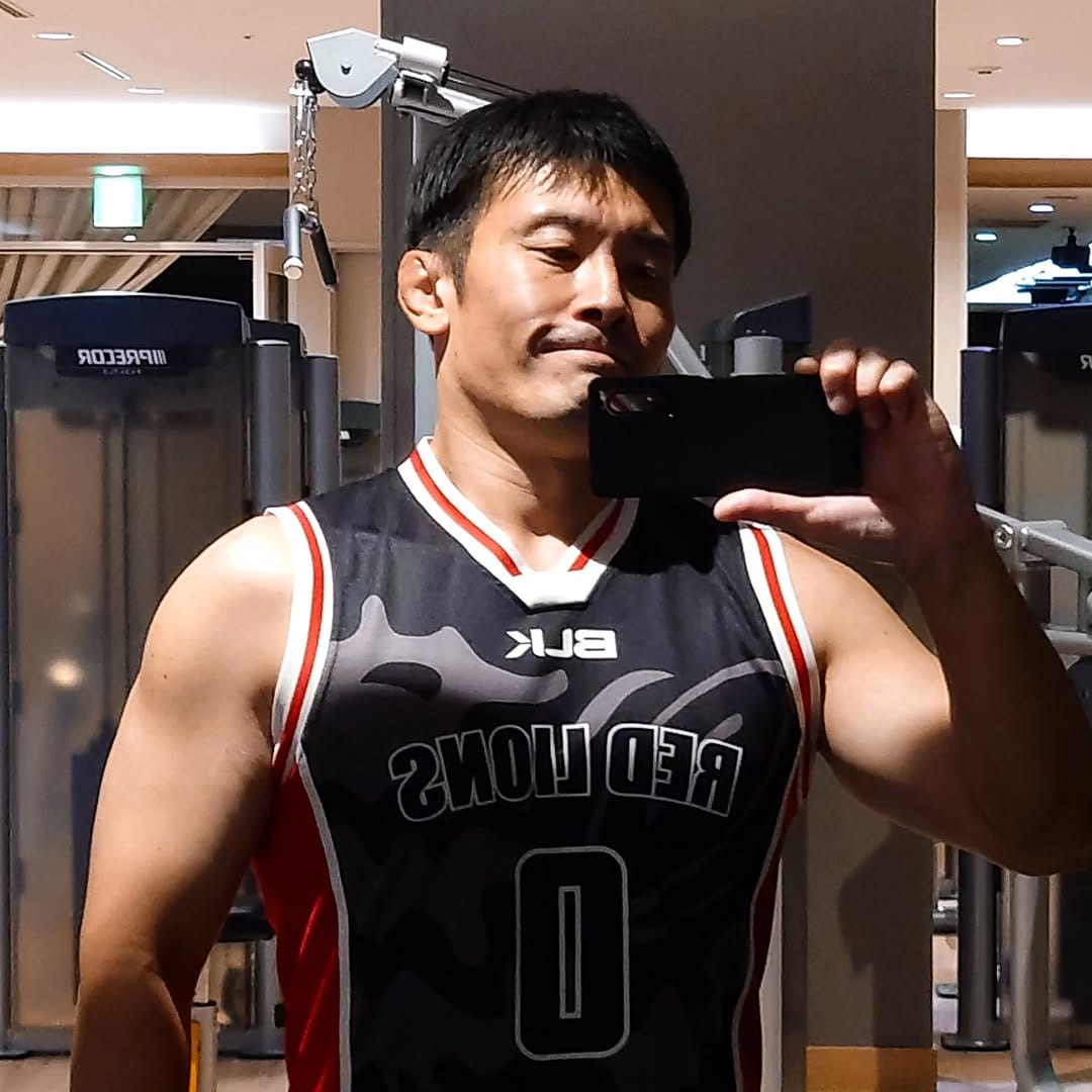 Post 6 by Yusuke on Instagram (image)