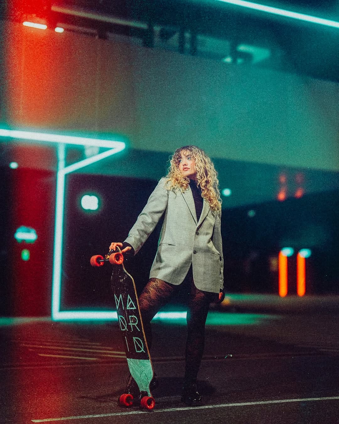 Post 6 by Felix | Ich gebe dem Moment Dauer | Authentische Fotoreportagen on Instagram (carousel)