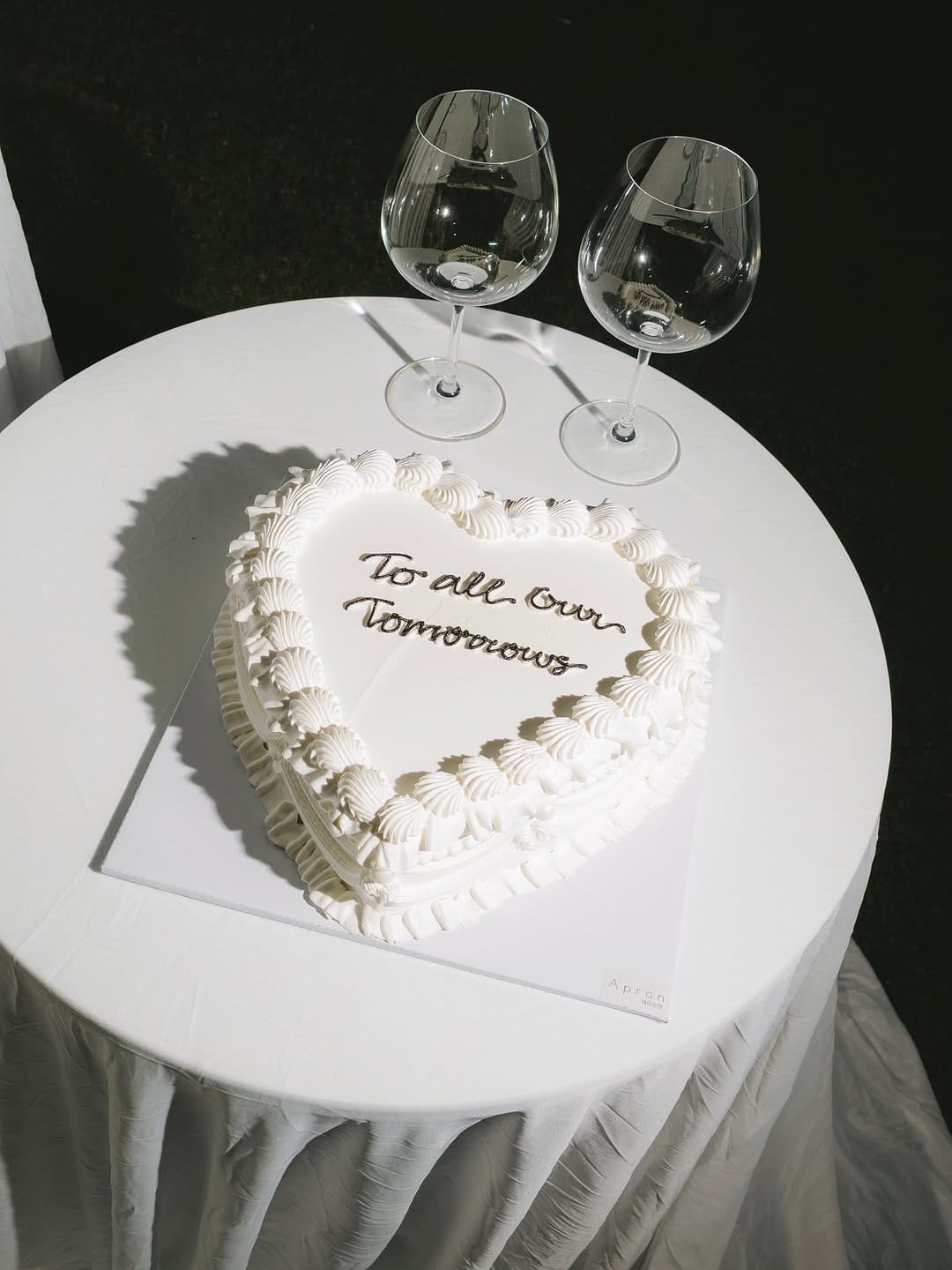 Post 10 by MOMIJI | Wedding Photographer on Instagram (carousel)