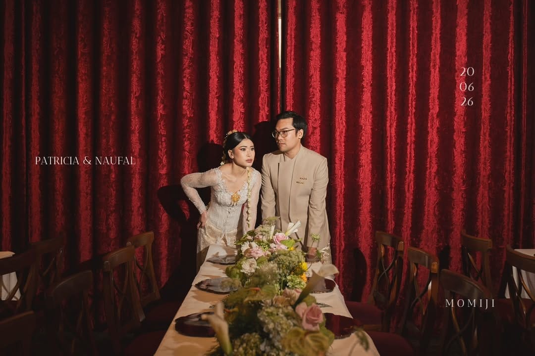 Post 1 by MOMIJI | Wedding Photographer on Instagram (carousel)