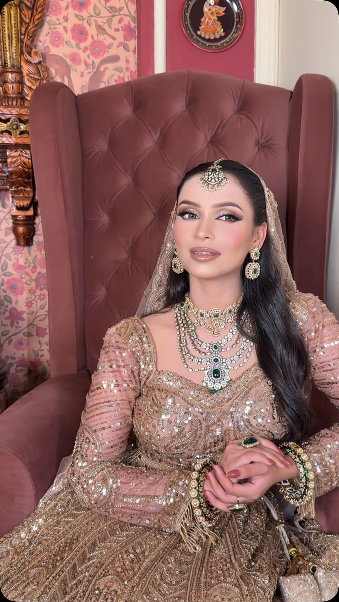 Post 4 by Heer Theweddingstore on Instagram (video)