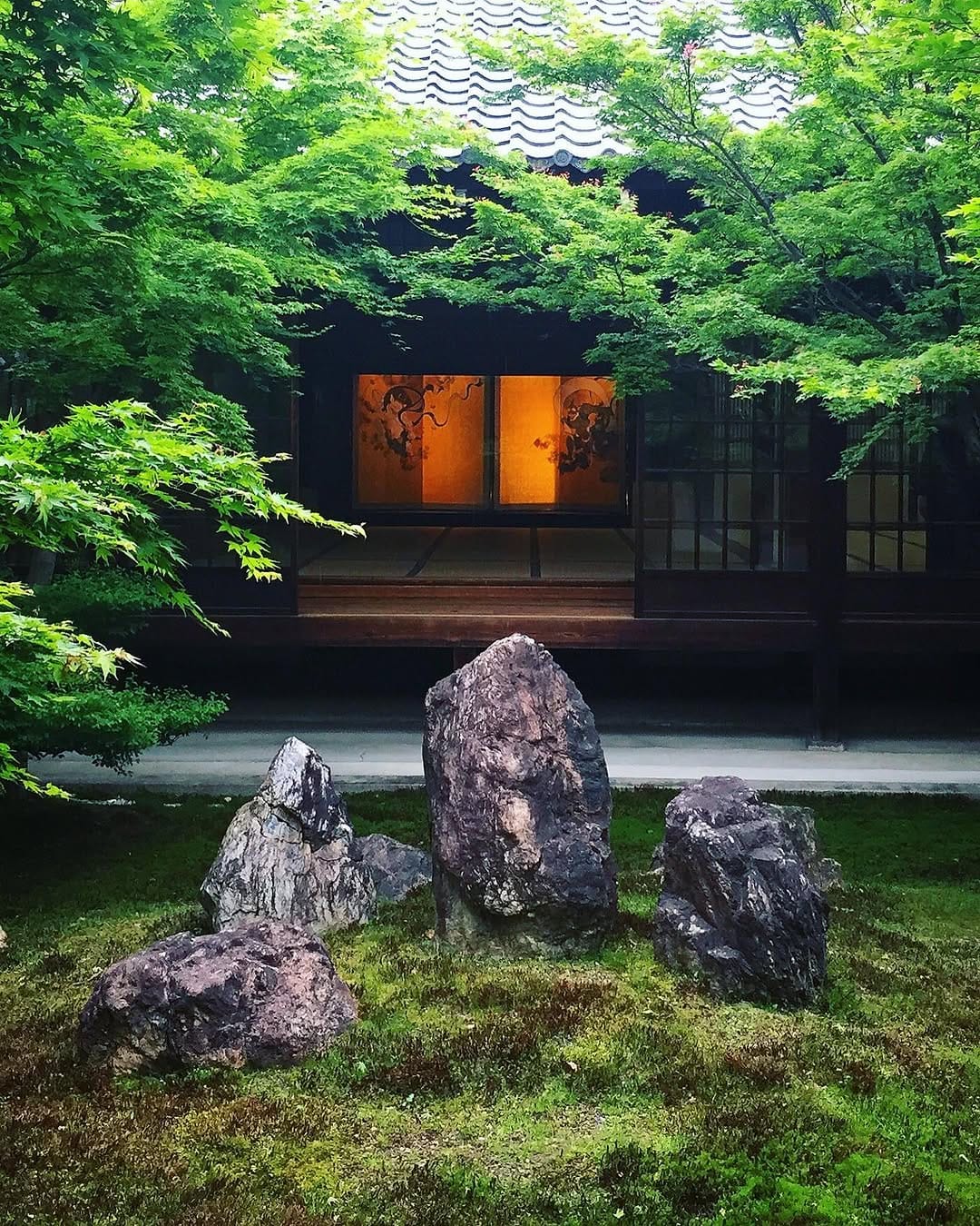 Post 2 by chihiro | Tokyo🇯🇵 on Instagram (image)