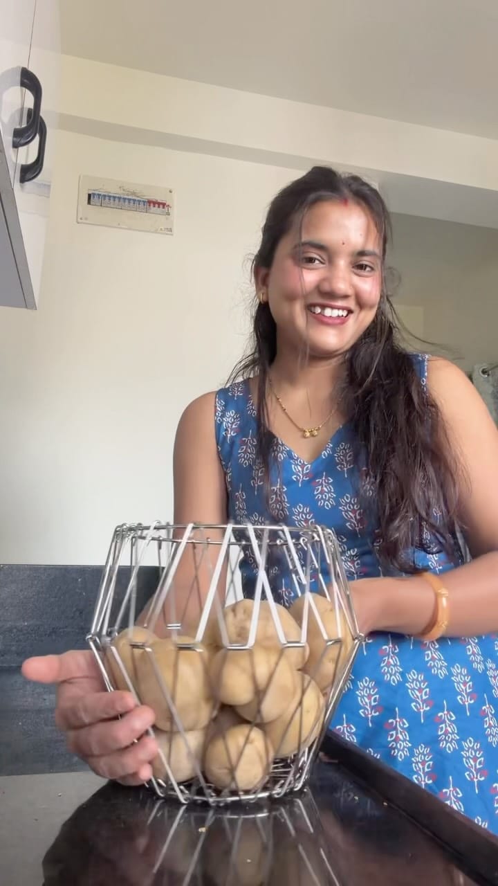 Post 7 by Akanksha & Bhushan on Instagram (video)