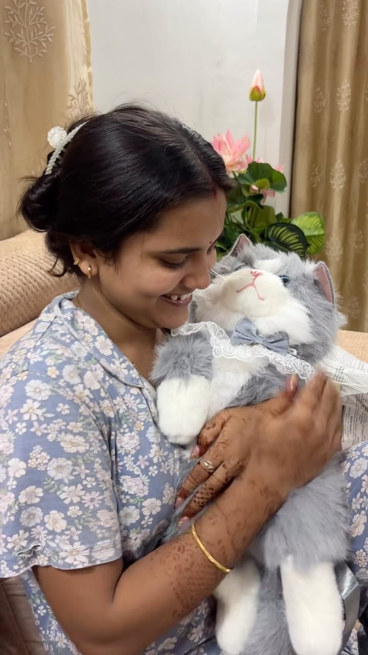 Post 6 by Akanksha & Bhushan on Instagram (video)