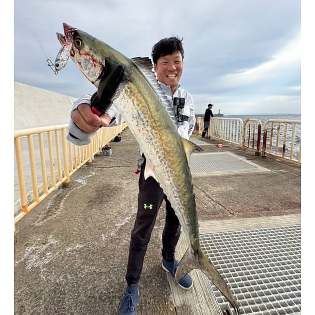 Post 9 by Takahito Tsutsumitani on Instagram (carousel)
