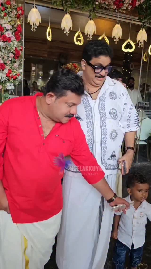 Post 7 by Hareesh Kanaran on Instagram (video)