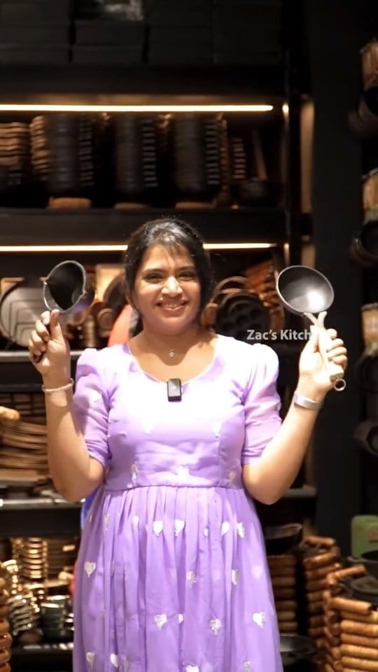 Post 3 by Rosh Cookwares on Instagram (video)