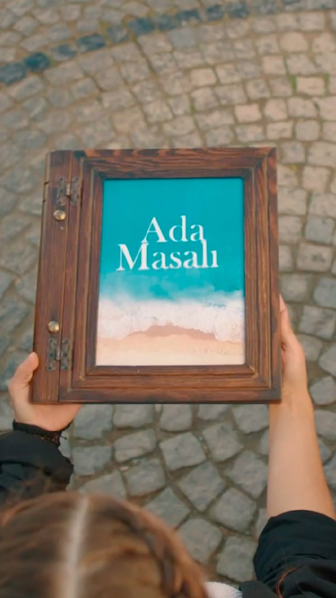 Post 4 by Ada Masalı Dizi on Instagram (video)