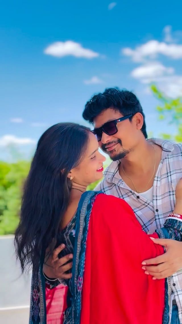 Post 10 by NARESH KING OFFICIAL on Instagram (video)
