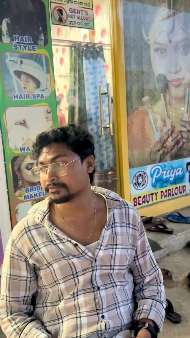 Post 7 by NARESH KING OFFICIAL on Instagram (video)