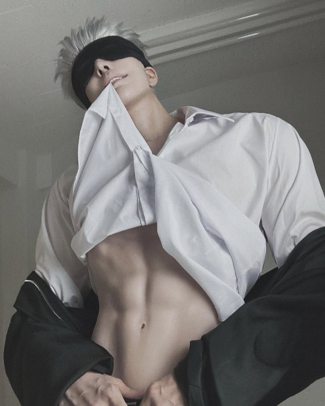Post 8 by will ウィル on Instagram (image)