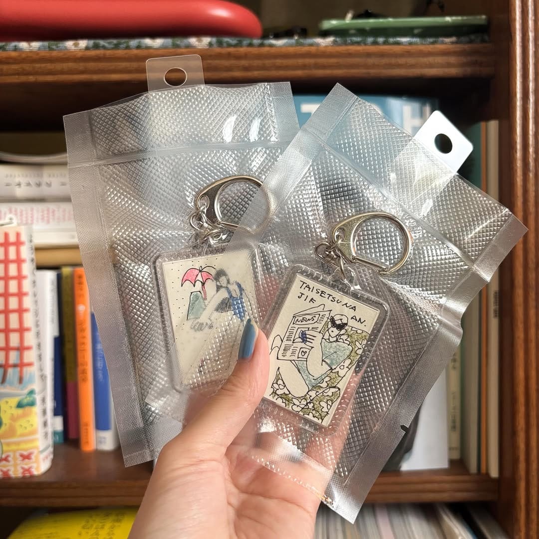 Post 2 by ナガシまモモ on Instagram (carousel)