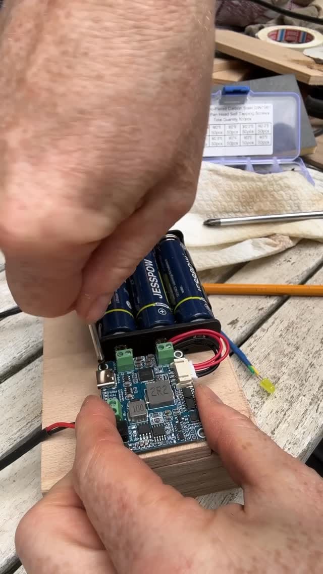 Post 4 by Evan Roth on Instagram (video)