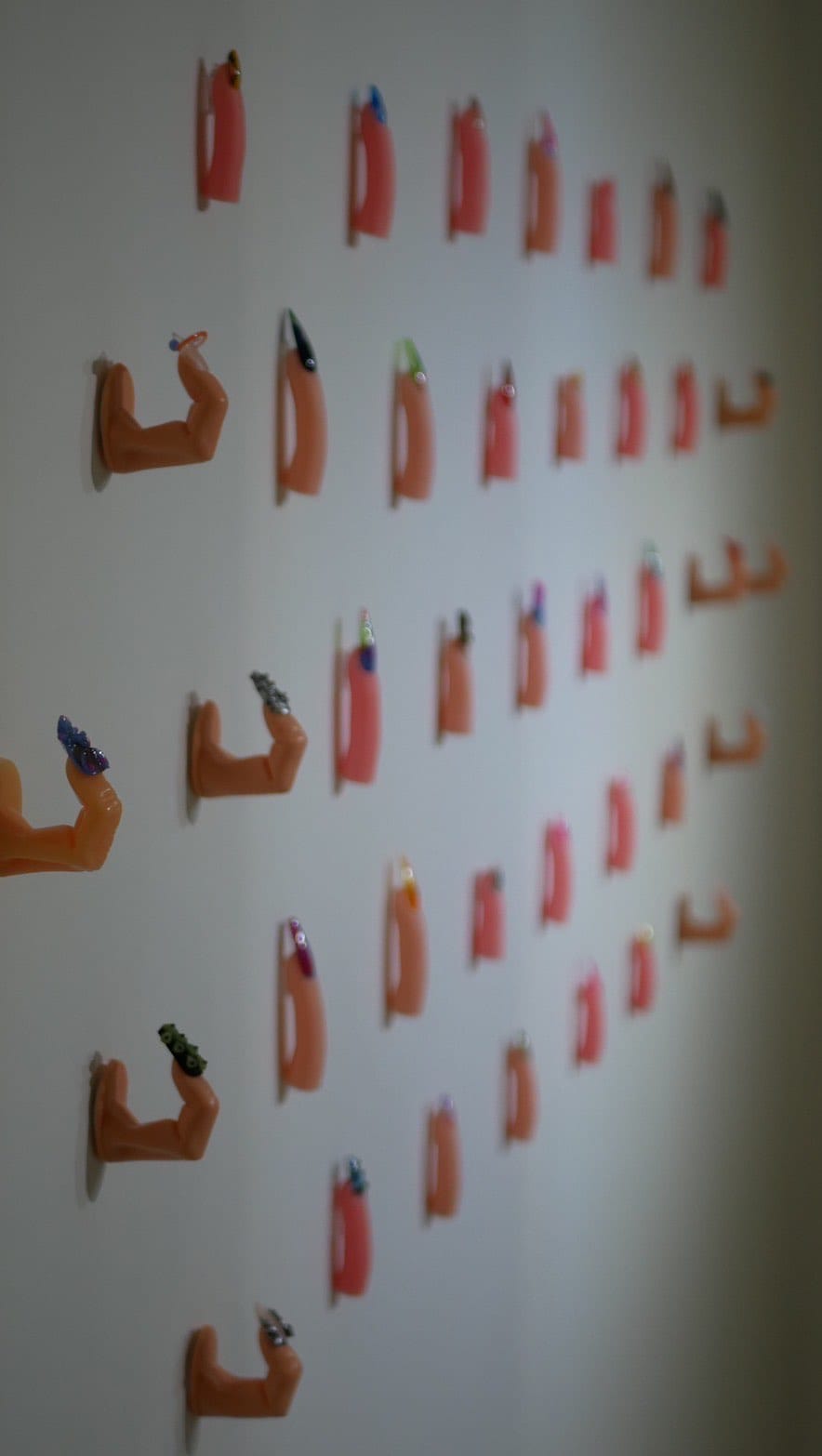 Post 8 by Yuri Osuka / nagoya nails on Instagram (video)