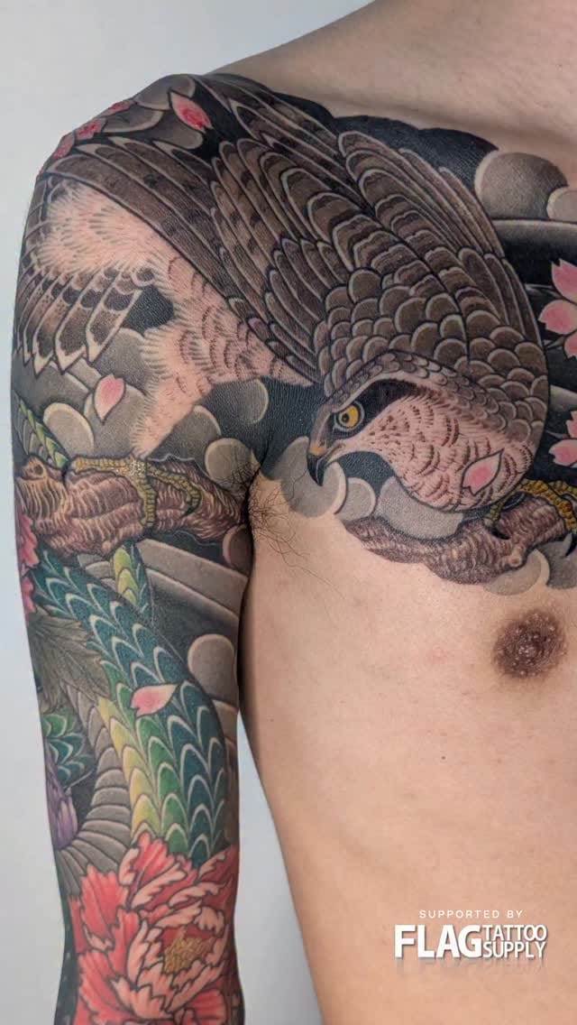Post 10 by Horiai 彫あい (Studio5) on Instagram (video)
