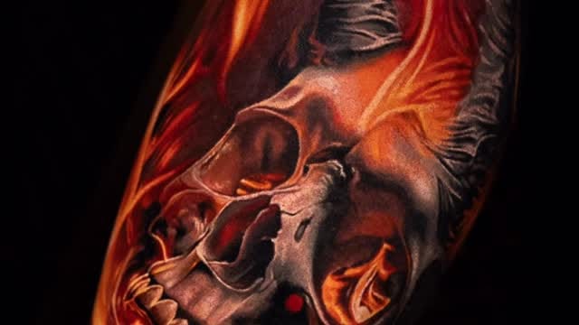 Post 7 by Okinawa Tattoo / Kenta Sato on Instagram (video)