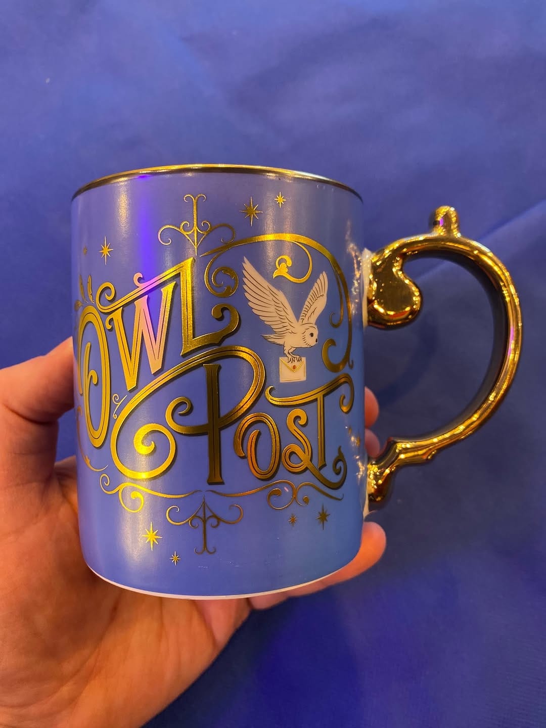 Post 7 by Olleke, Wizarding Shop on Instagram (carousel)