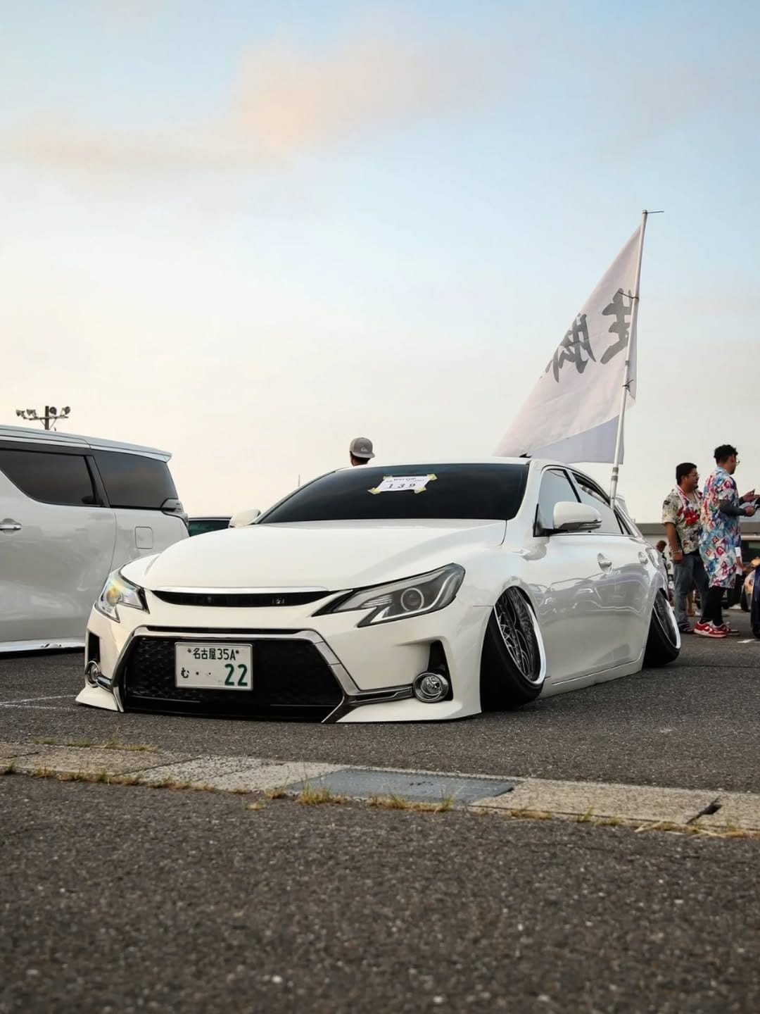 Post 8 by Japanese UFOs【Static Only・生脚のみ】 on Instagram (carousel)