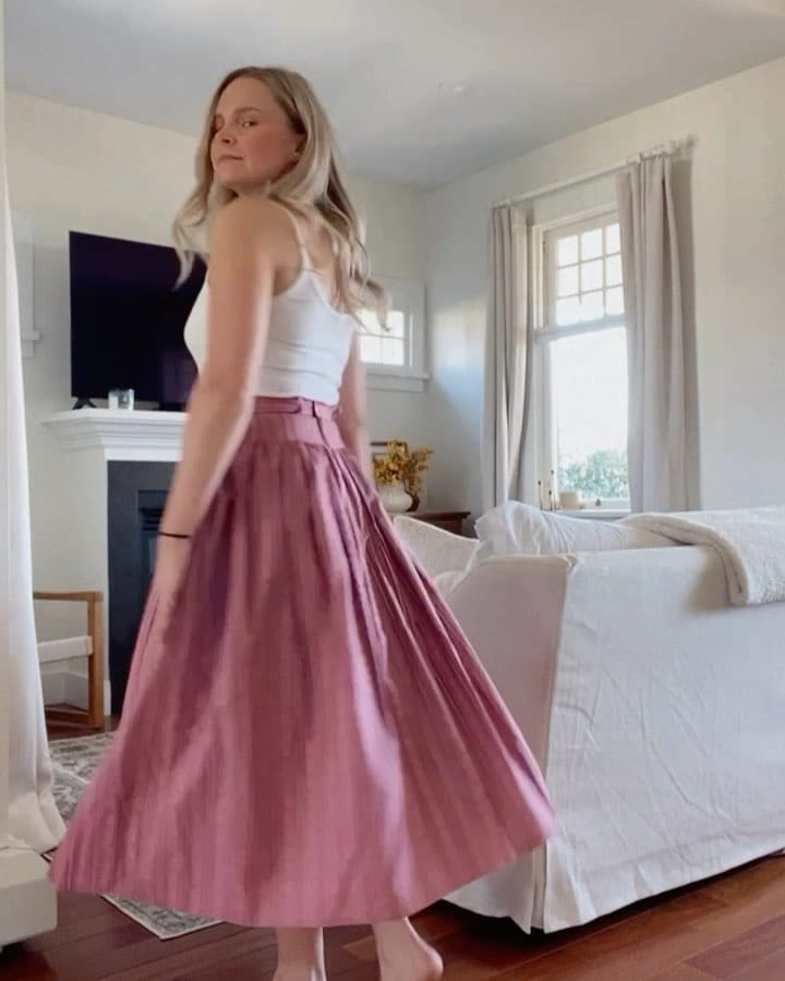 Post 2 by Andrea Clare on Instagram (carousel)