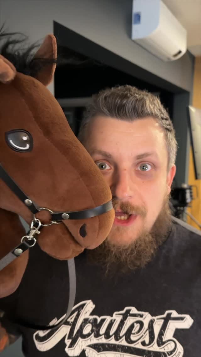 Post 6 by TheVR on Instagram (video)