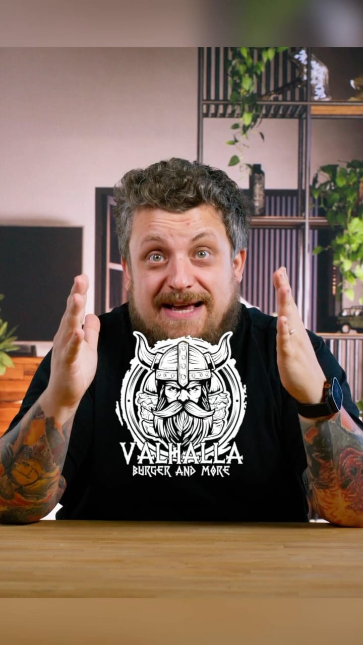 Post 1 by TheVR on Instagram (video)