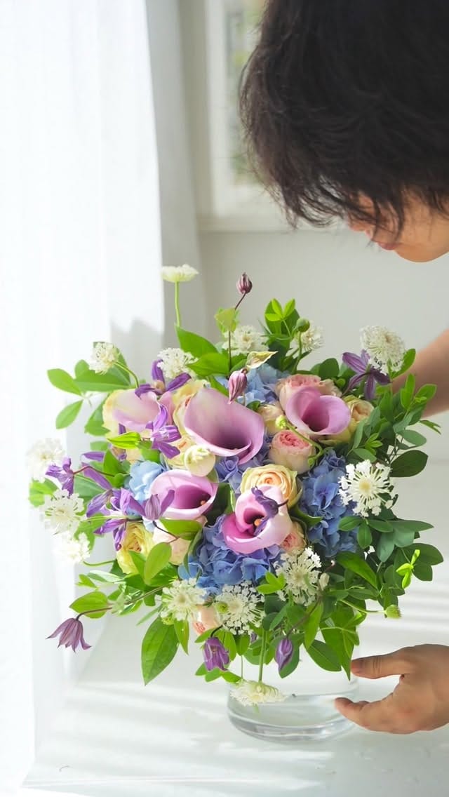 Post 7 by Takahiro Hamaguchi 【花屋 YASAciHANA】 on Instagram (video)