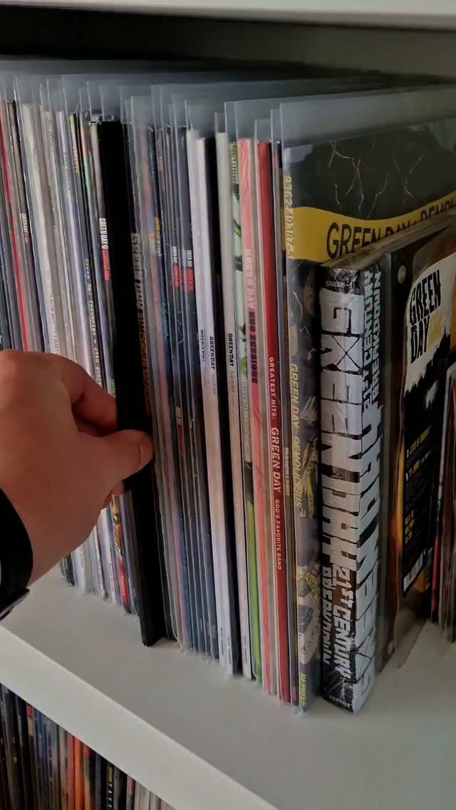 Post 2 by Retro Vinyl Records on Instagram (video)