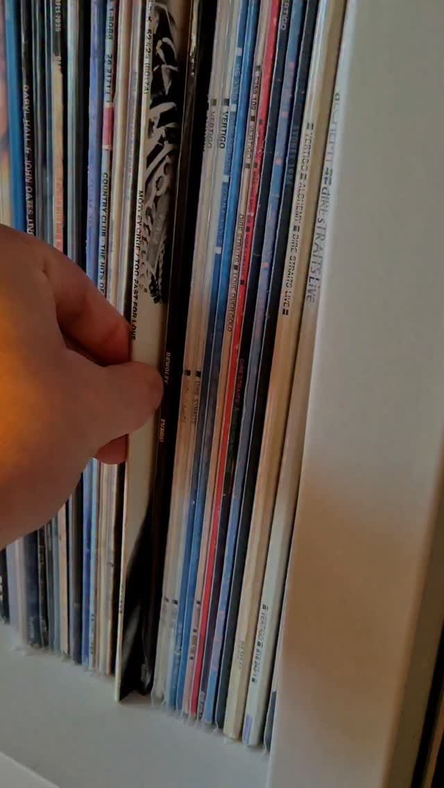 Post 10 by Retro Vinyl Records on Instagram (video)