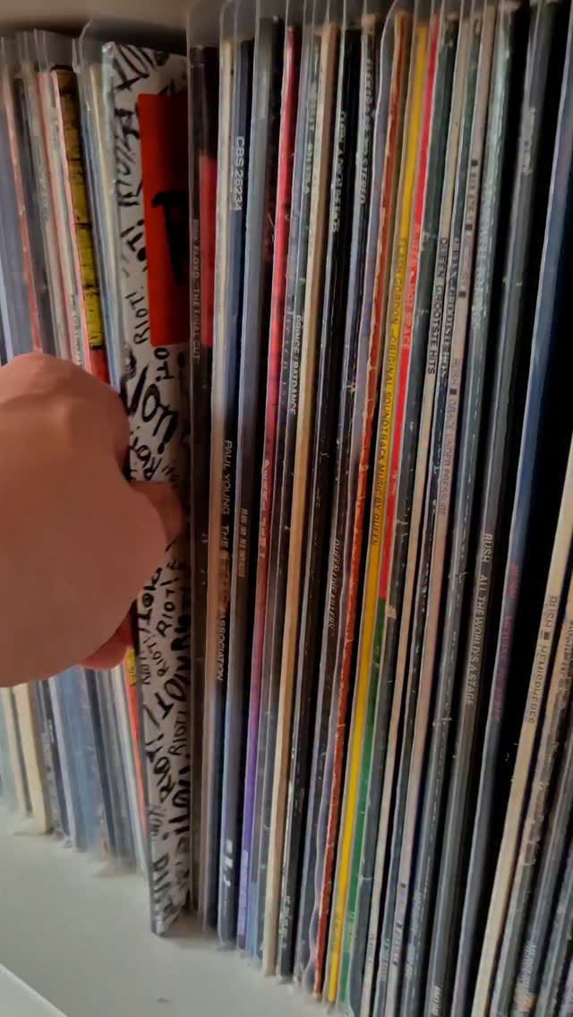 Post 5 by Retro Vinyl Records on Instagram (video)