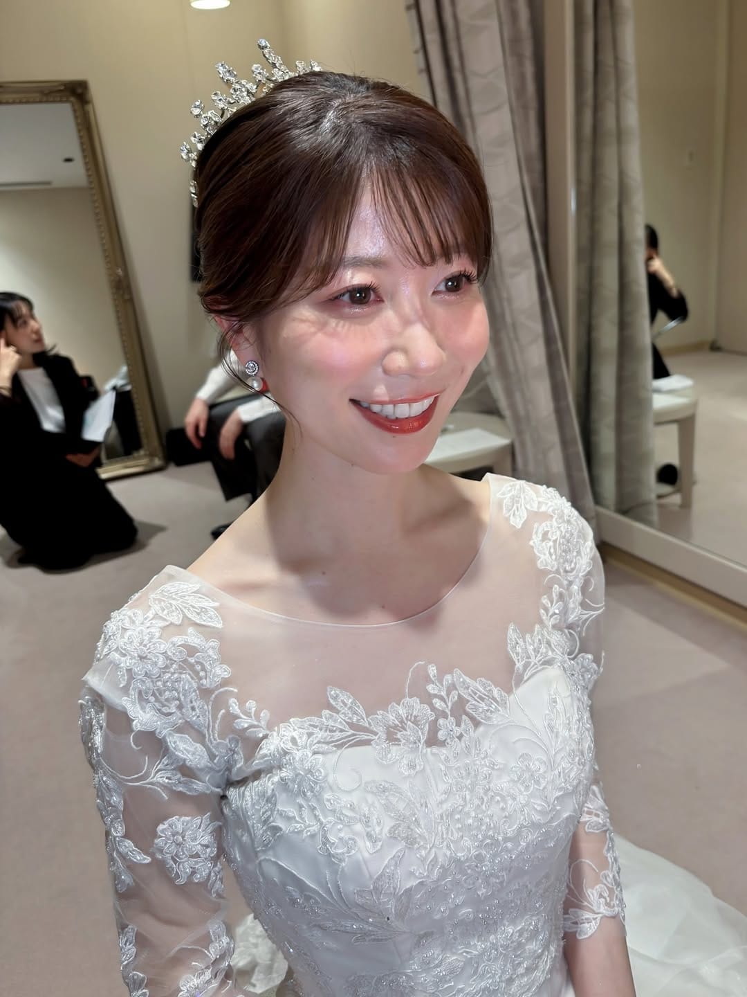 Post 5 by 大内 李奈 | ヘアメイク | ouvrir on Instagram (carousel)