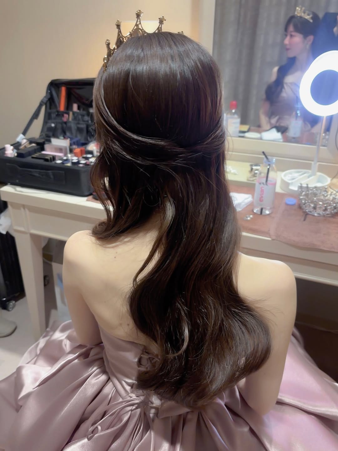 Post 3 by 大内 李奈 | ヘアメイク | ouvrir on Instagram (carousel)