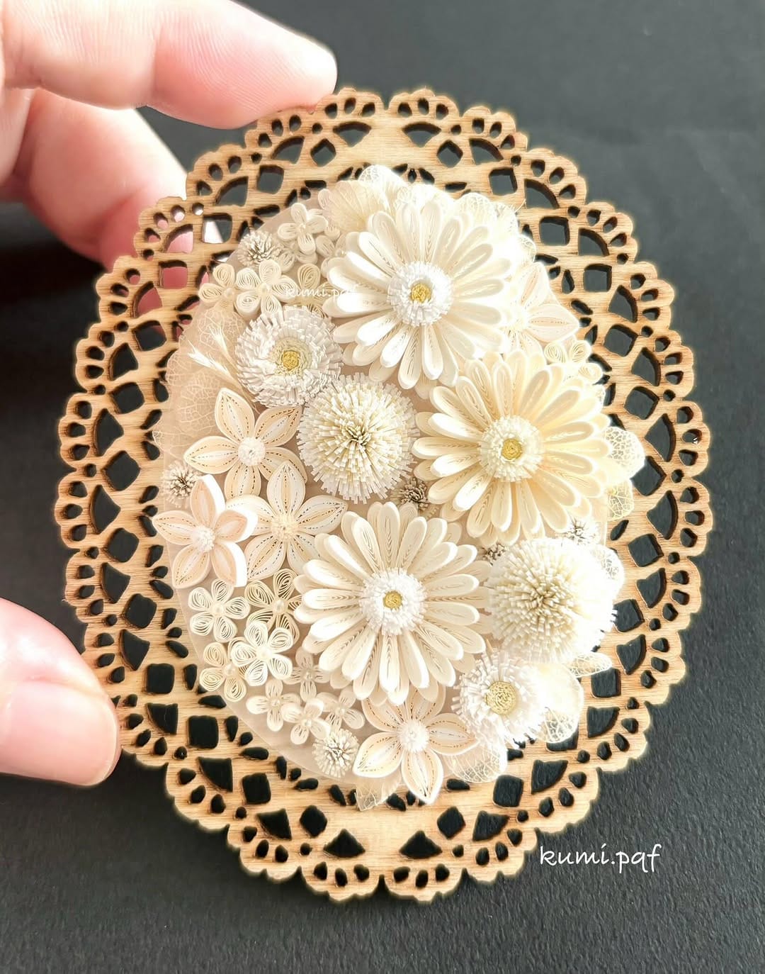Post 1 by ＠くみ/ Paper Flower artist on Instagram (carousel)