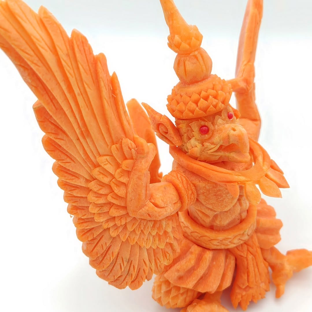 Post 3 by gaku carving on Instagram (image)