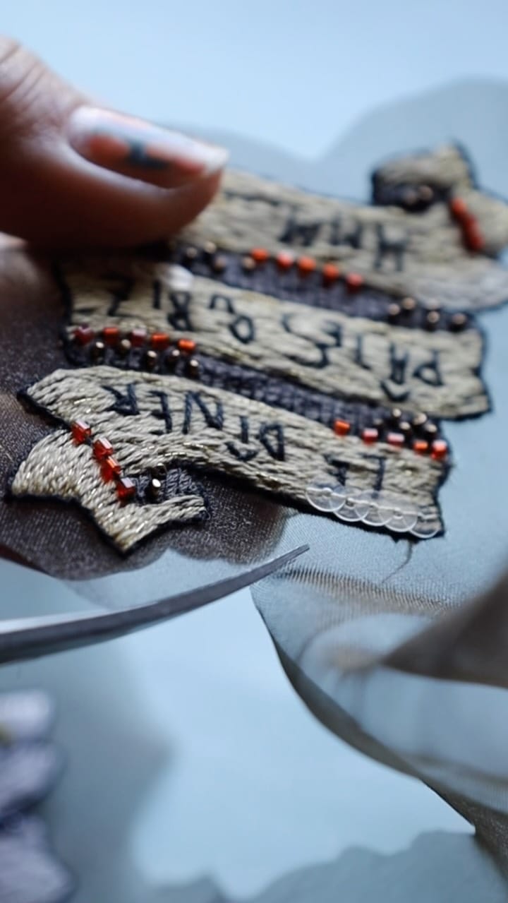 Post 3 by fukura⌇物語を刺繍するひと on Instagram (video)