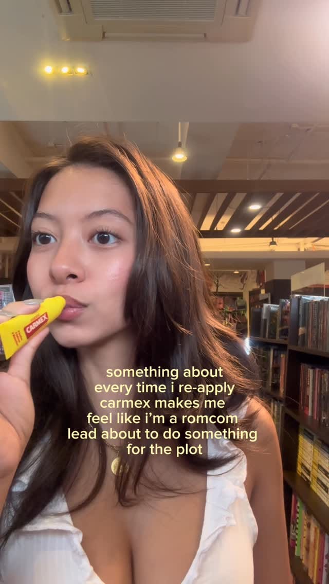 Post 7 by Carmex Philippines on Instagram (video)