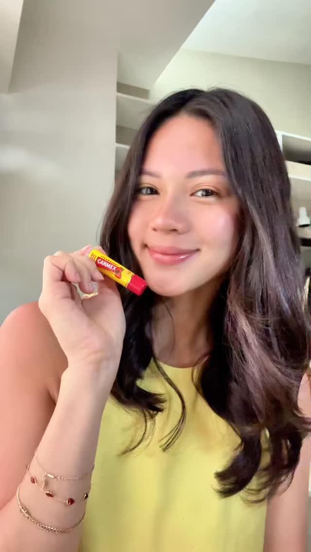 Post 6 by Carmex Philippines on Instagram (video)