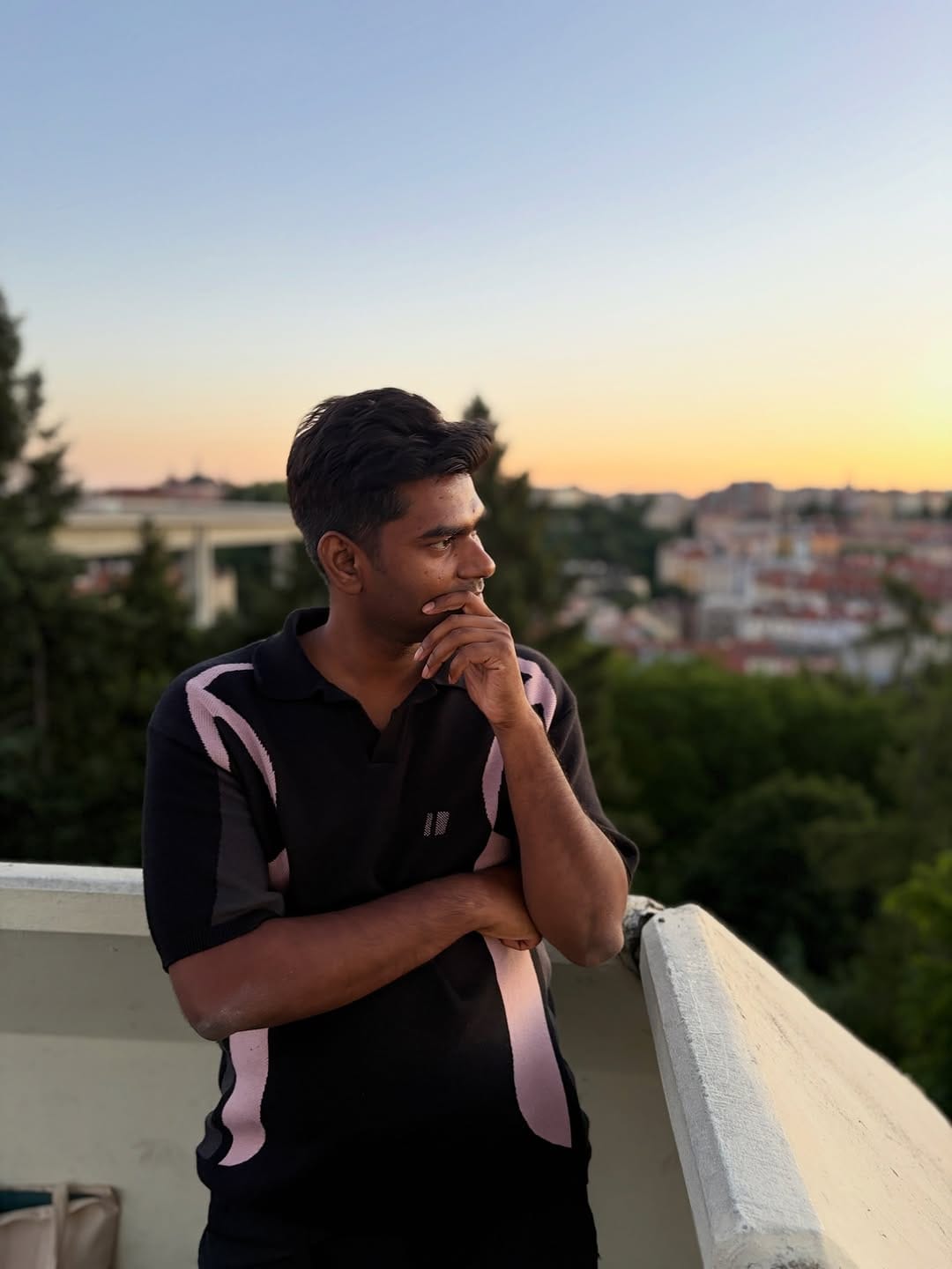Post 5 by Sumit Sourav on Instagram (image)