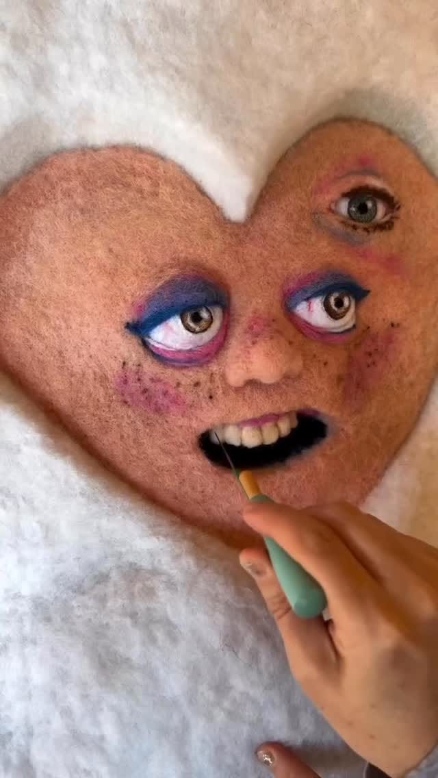 Post 6 by 🖌 PROMOTING THE BEST ART 🖌 on Instagram (video)