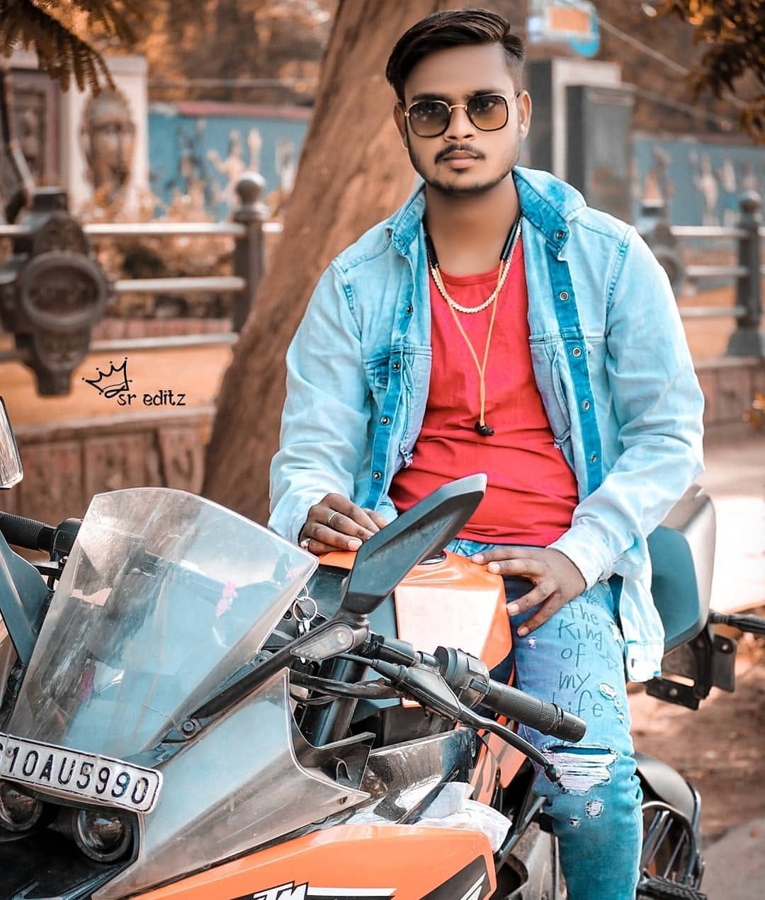 Post 5 by Ram Sahu on Instagram (image)