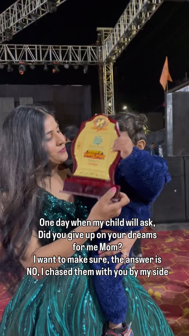 Post 3 by Sangeeta Meena on Instagram (video)