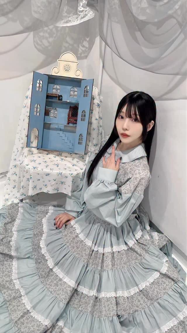 Post 4 by 相沢梨紗 Risa Aizawa on Instagram (video)