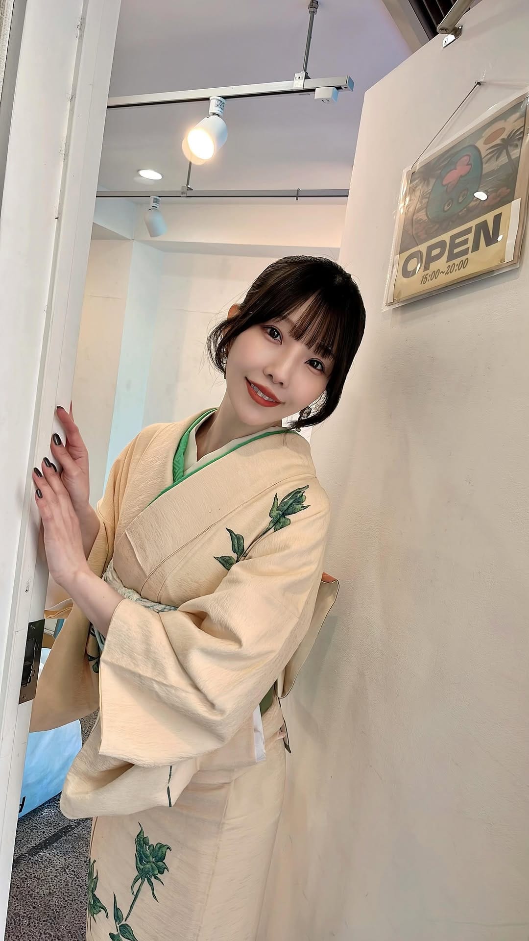 Post 6 by 相沢梨紗 Risa Aizawa on Instagram (video)