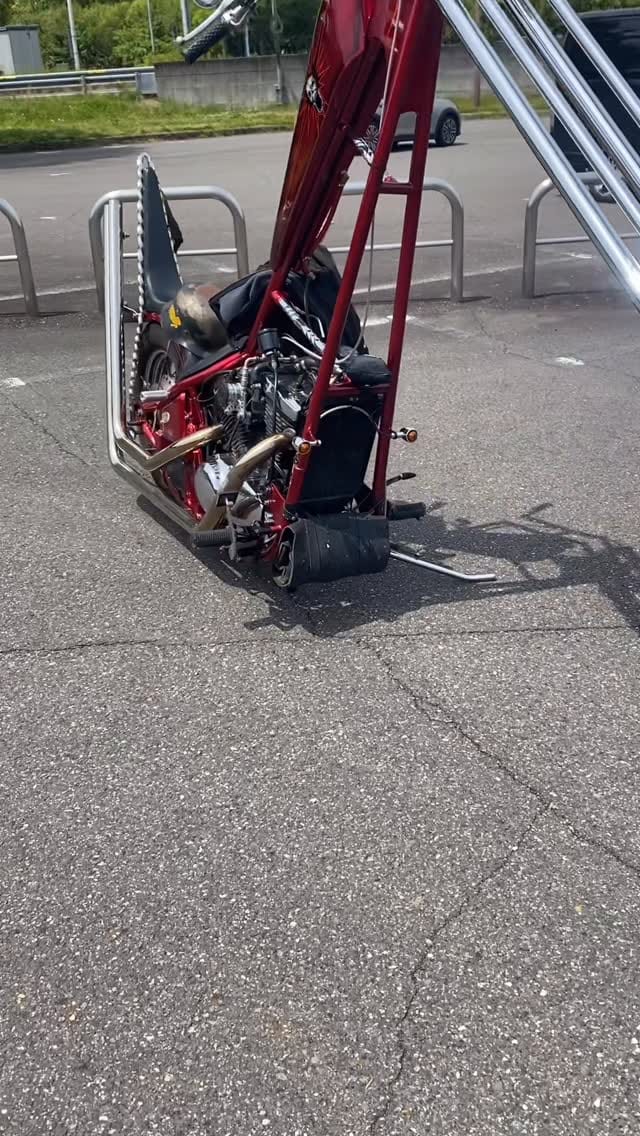Post 4 by crazy on Instagram (video)
