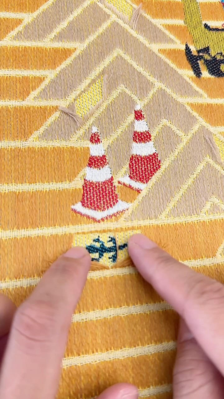 Post 5 by YURI HIMURO textile on Instagram (video)