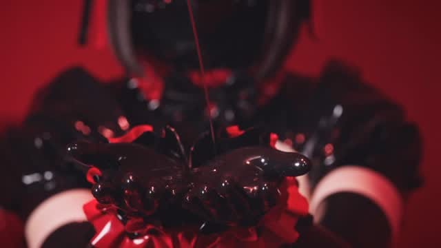 Post 6 by akaneko🦇ゴスロリラバー on Instagram (video)